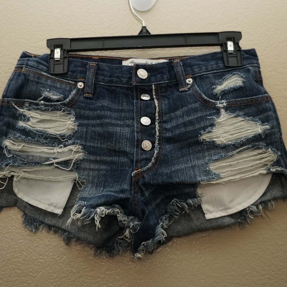 A&F Festival Short Women's High Rise Size 2 W26